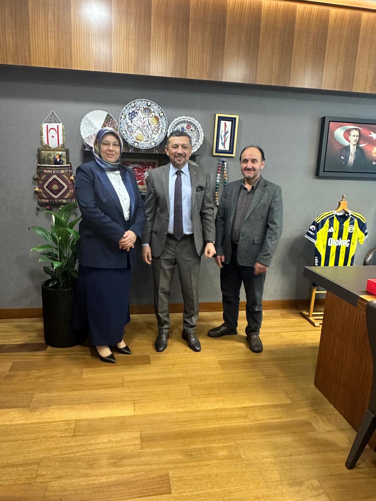 KURUÇAY İÇİN RESMİ TEMASLAR 